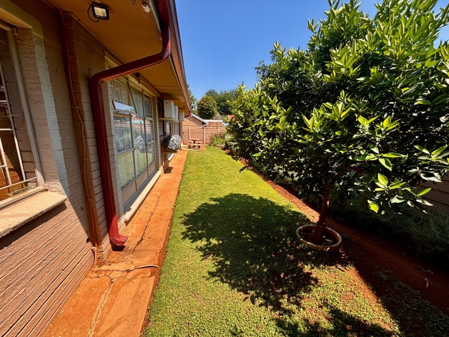 4 Bedroom Property for Sale in Wilkoppies North West